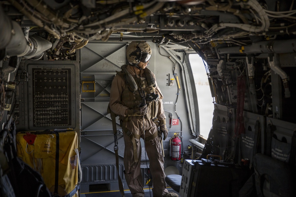 VMM-165 "White Knights" maintain the basics