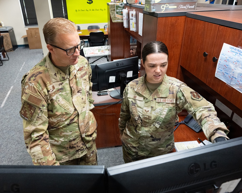 Undercover Colonel: Comptroller Flight
