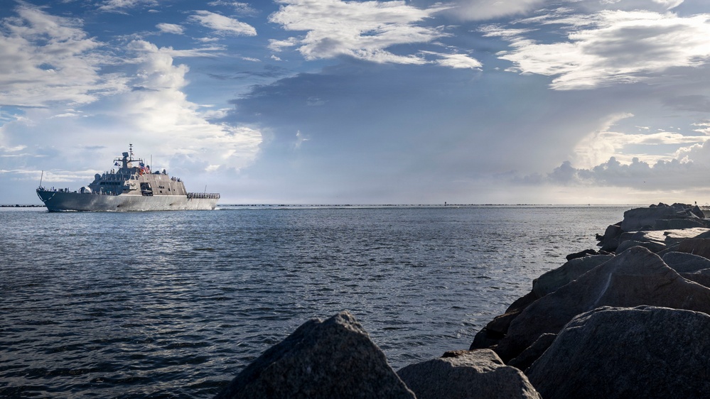 USS Cooperstown (LCS 23) Returns to Naval Station Mayport from Deployment