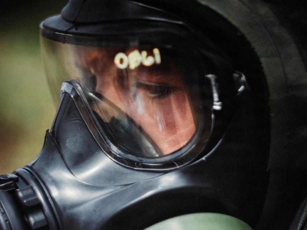 EOD Technicians Conduct a CBR Drill