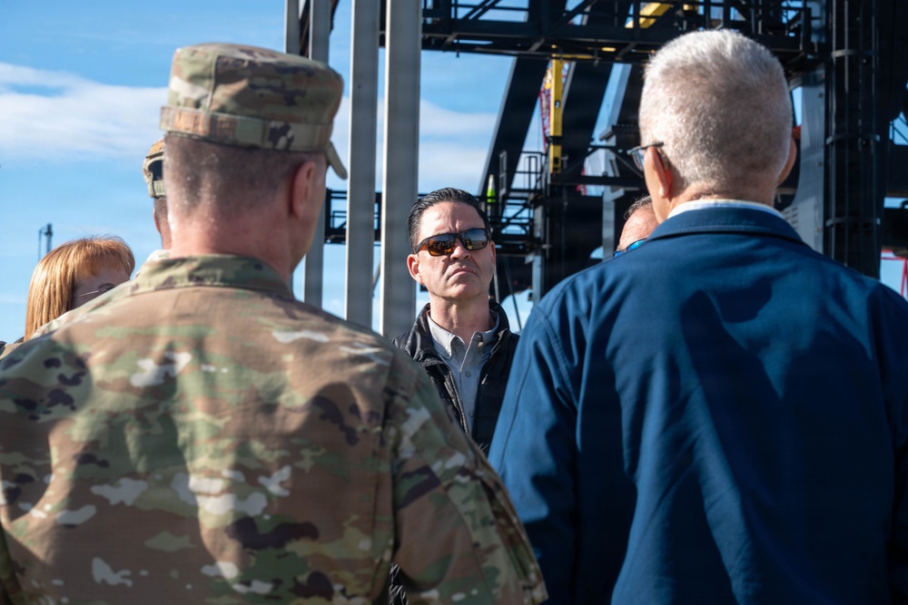 Assistant SAF/IE visits JBER