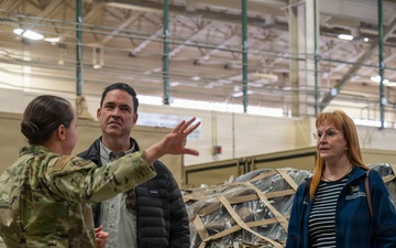 Assistant SAF/IE visits JBER