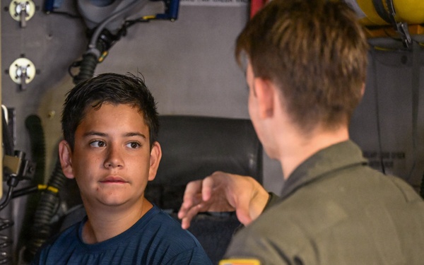 445th AW showcases C-17 during kids’ 'deployment' event