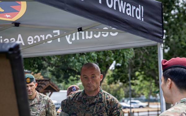 Pacific Command Visits 1st SFG(A)