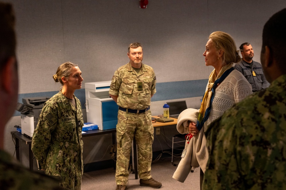 Iceland Minister of Foreign Affairs Visits Northern Viking Planners