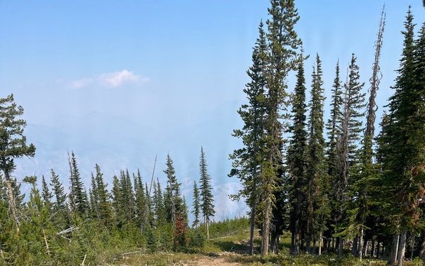 Active-duty Soldiers on the Little Giant Fire