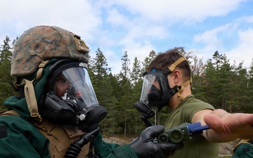 U.S. Marines, Swedish Forces participate in CBRN and decontamination training during Archipelago Endeavor 26