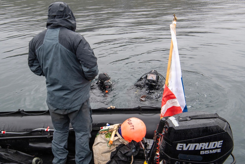 UCT One conducts Dive and Salvage Operations during Northern Viking 2026