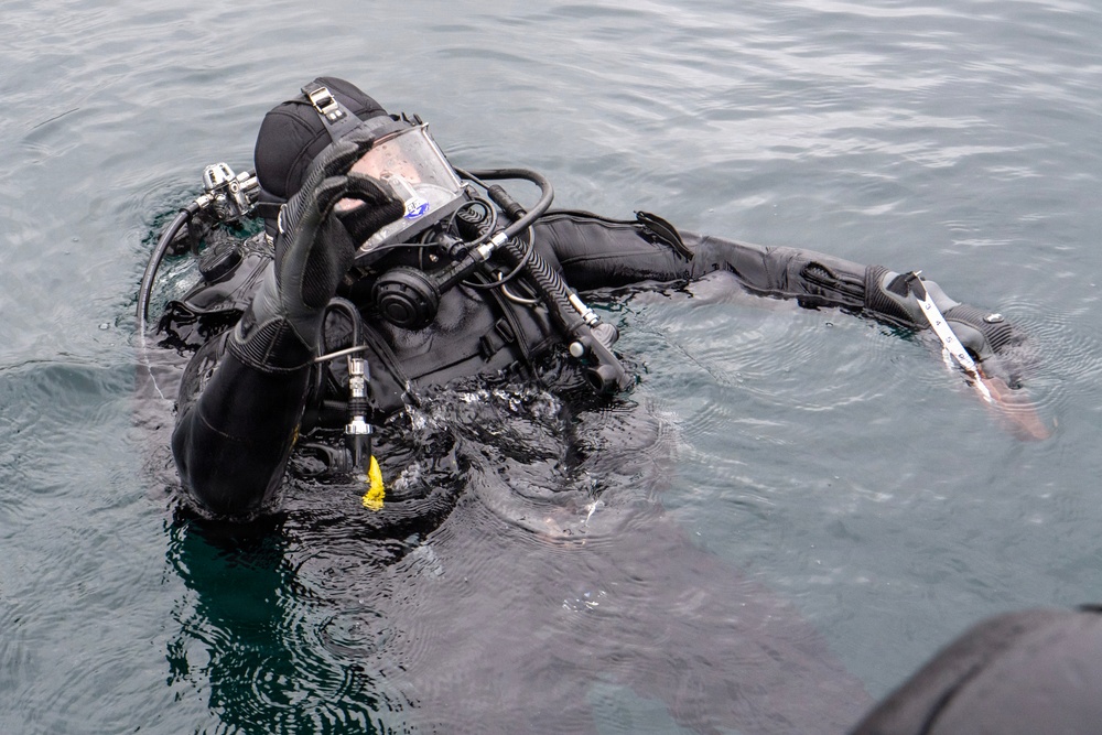 UCT One conducts Dive and Salvage Operations during Northern Viking 2026