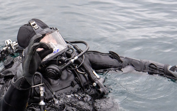 UCT One conducts Dive and Salvage Operations during Northern Viking 2026