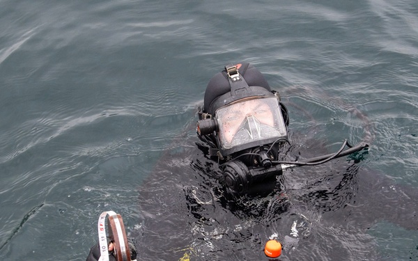 UCT One conducts Dive and Salvage Operations during Northern Viking 2026