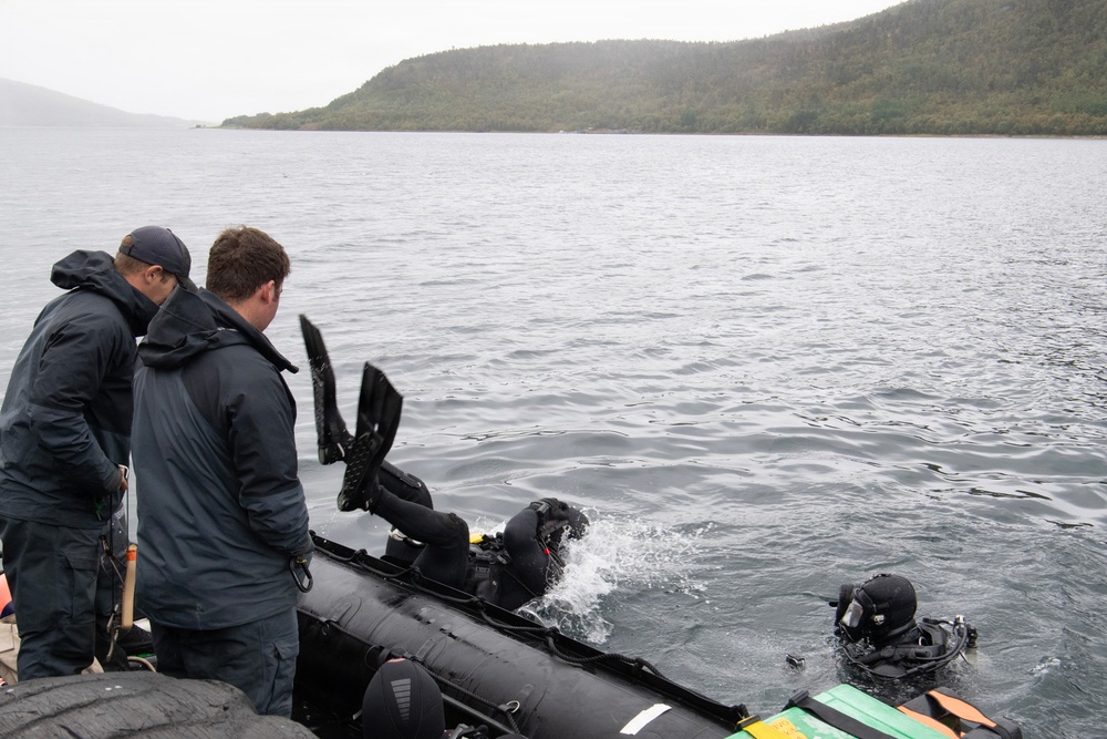 UCT One conducts Dive and Salvage Operations during Northern Viking 2026