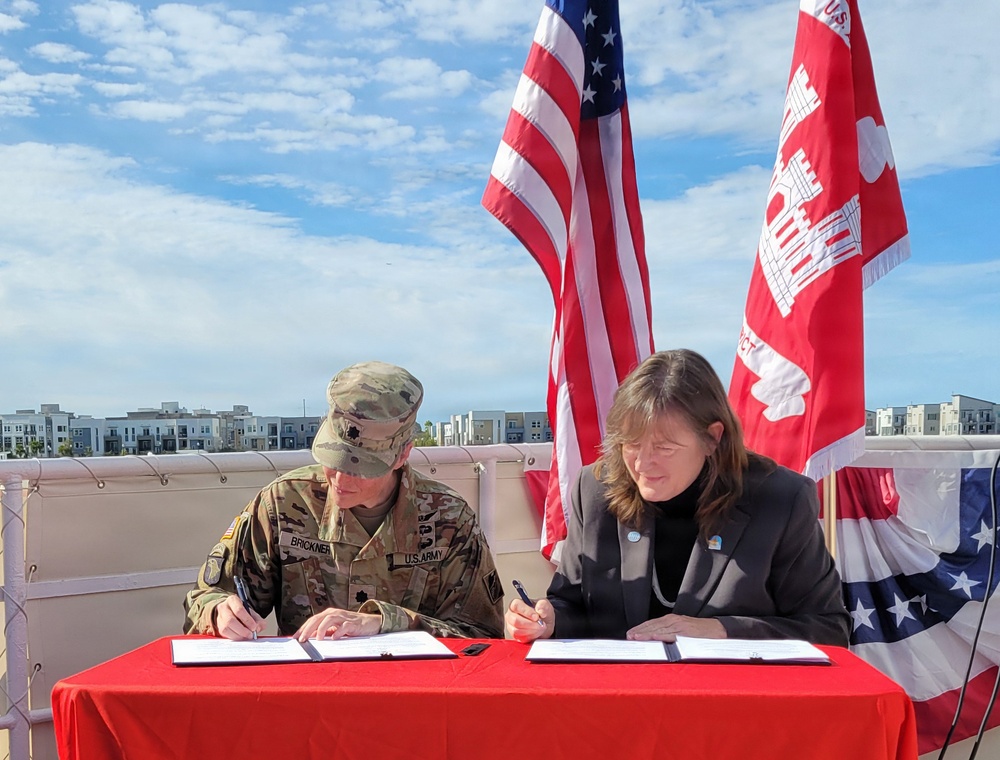 SACE, Port of Oakland officials sign milestone design agreement aboard USS Potomac