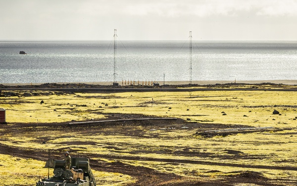 U.S., Norwegian Forces Displace Combined Air Defense and Missile Systems in Jan Mayen