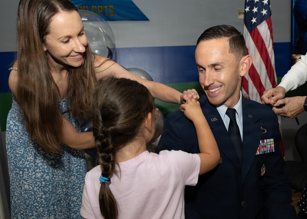Maj. Hempsey achieves the rank of lieutenant colonel