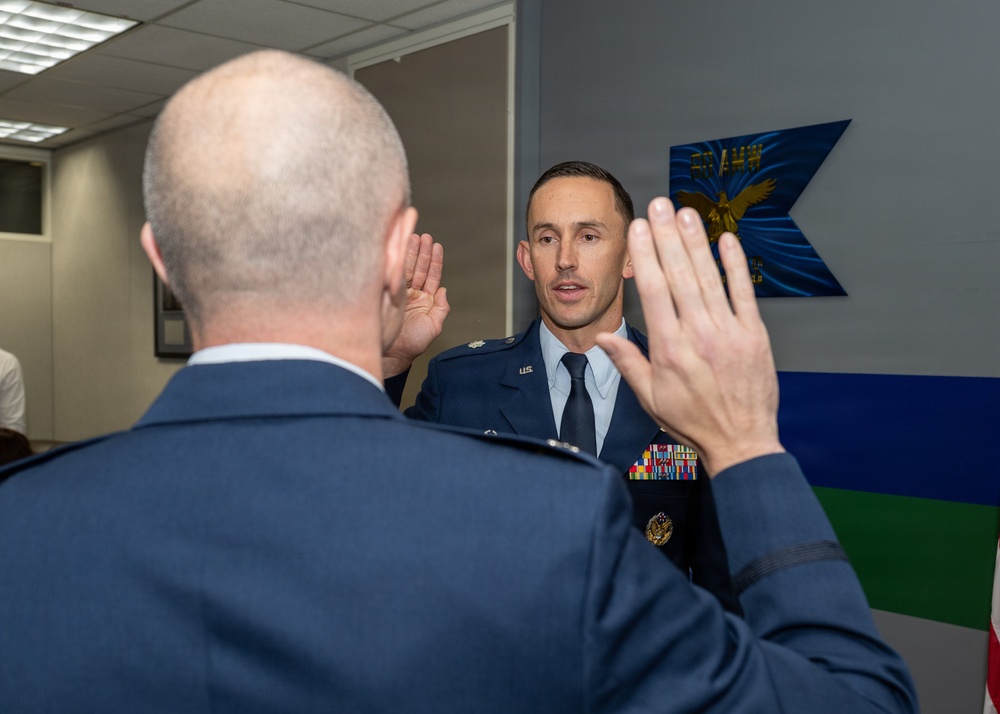 Maj. Hempsey achieves the rank of lieutenant colonel