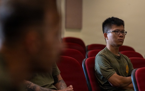 I MEF Sgt. Maj. Visits SNCO Leadership School 5-26