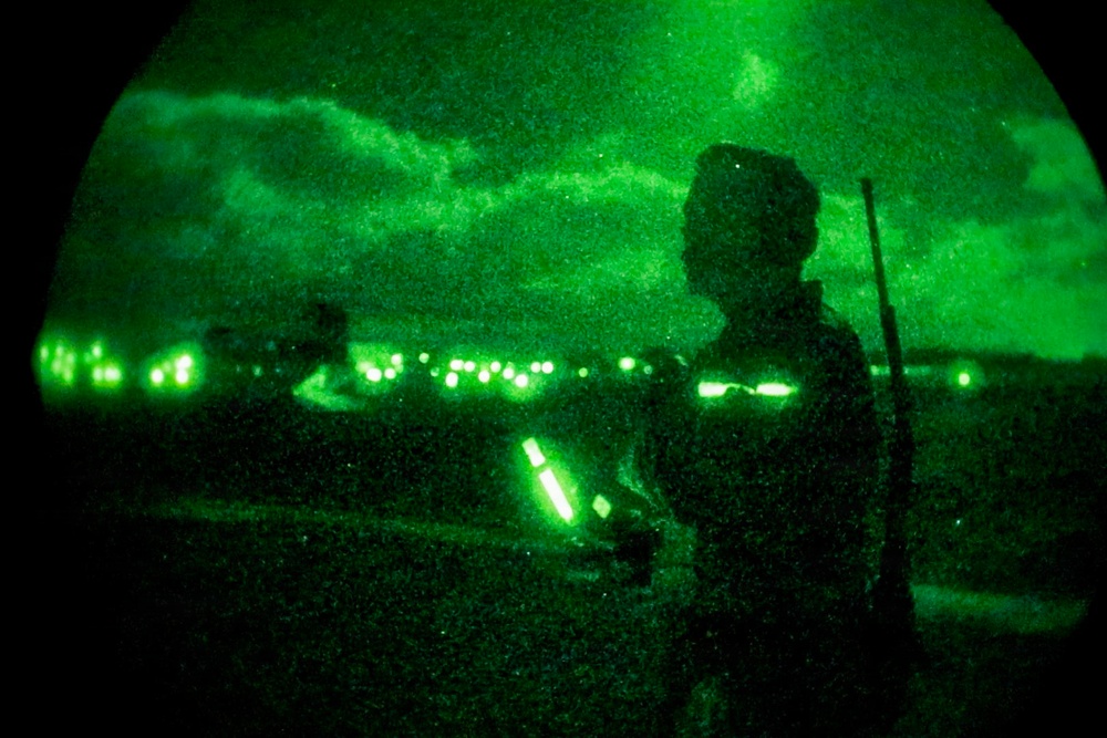 CALFEX 2026: 25th CAB and 2nd Mobile Brigade Conduct Night Assault