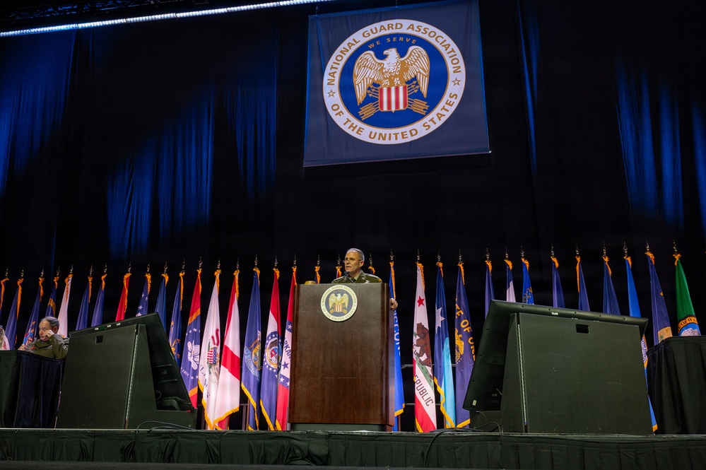 Three Components, One Army: LaNeve Stresses Integration, Modernization at National Guard Conference