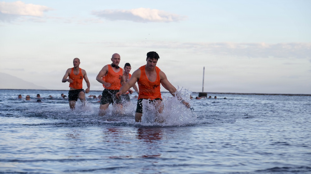 DELAYEN 26: MRF-D Marines, French soldiers participate in physical training
