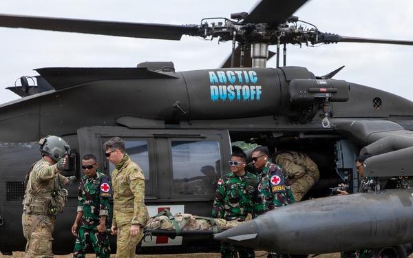 SGS26 Multinational Hot and Cold Load Medical Evacuation Training