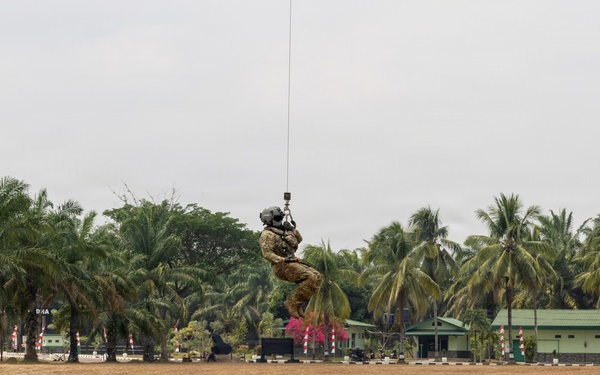 SGS26 Multinational Hot and Cold Load Medical Evacuation Training