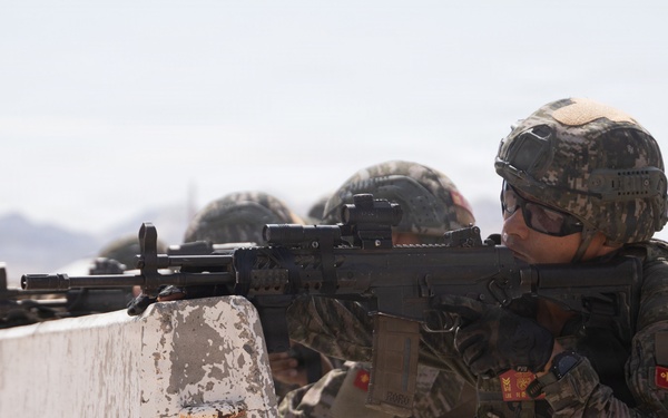 U.S. Marines with Echo Co., 2nd Bn., 1st Marines conduct a squad-level urban assaults