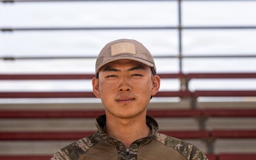Maj. Gen. Mark Clingan visits ROK marines during SLTE 4-26