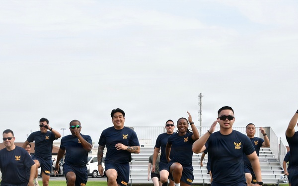 Fit to Fight: Over 100 FLC Yokosuka Personnel Kick Off Inaugural Command PT