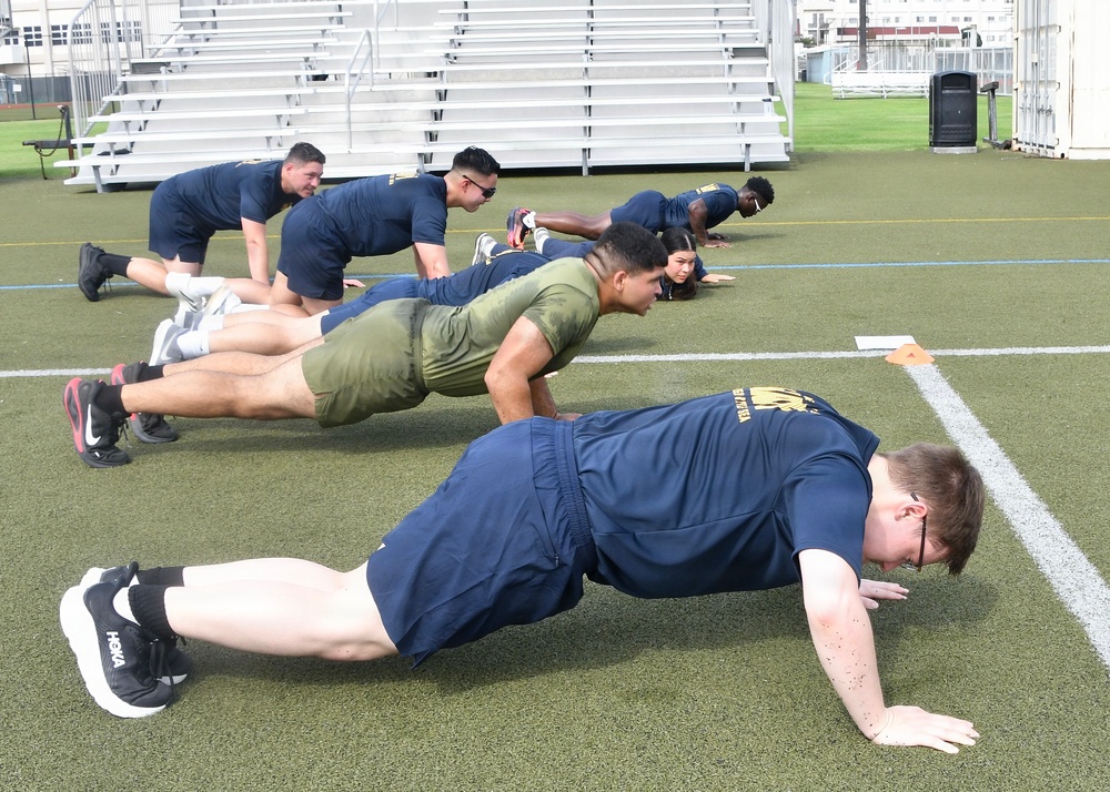 Fit to Fight: Over 100 FLC Yokosuka Personnel Kick Off Inaugural Command PT