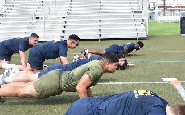Fit to Fight: Over 100 FLC Yokosuka Personnel Kick Off Inaugural Command PT