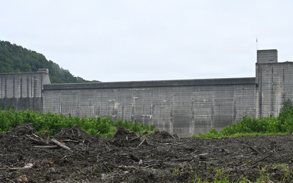 Debris Removal at Mount Morris Dam - 2026