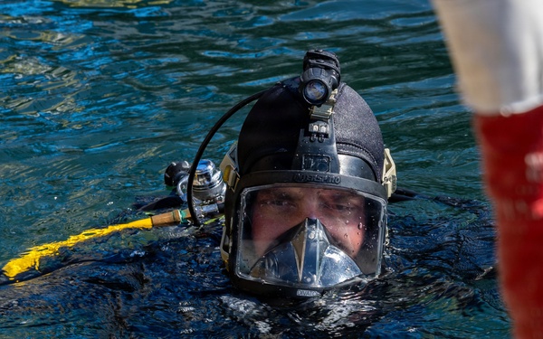 Forged Underwater: PNSY Dive Team Conducts Inspection of New Caisson