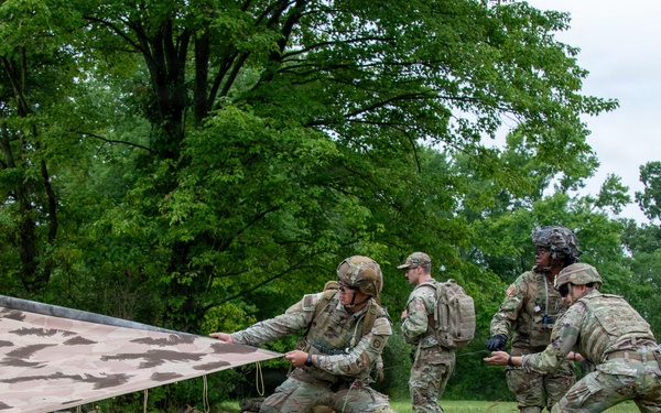 Combat medic students tested during field training