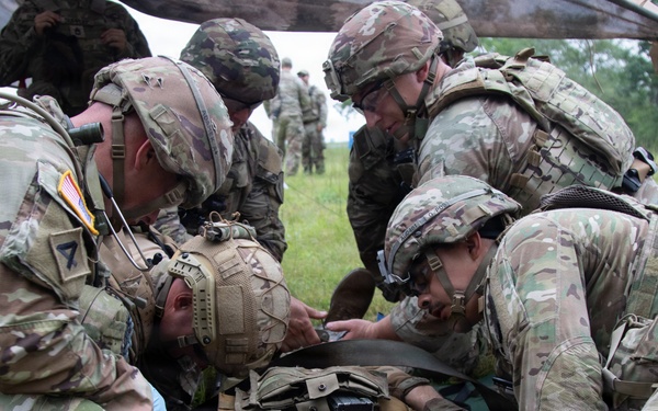 Combat medic students tested during field training