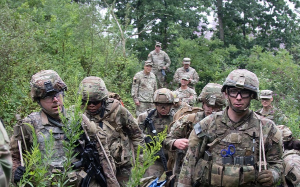 Combat medic students tested during field training