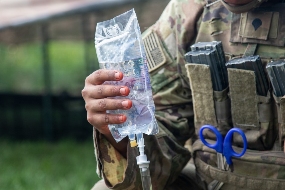 Combat medic students tested during field training
