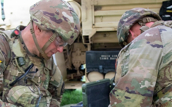 Combat medic students tested during field training
