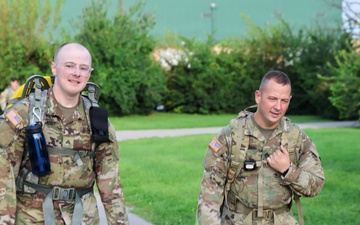 Indianapolis-area service members participate in the annual Danish Flyver March