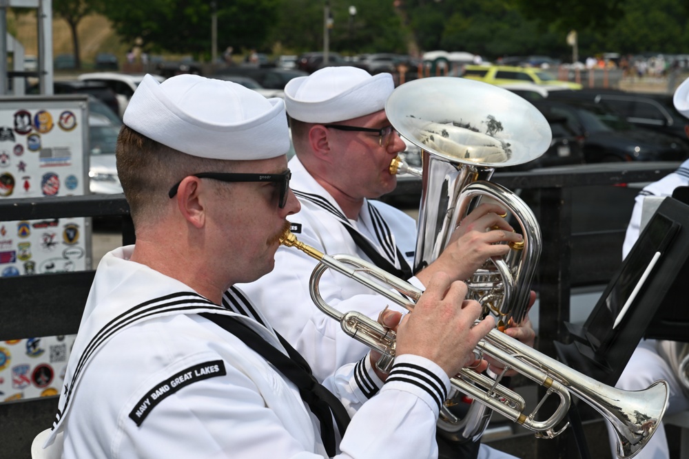 Navy Band Great Lakes Brass Quintet at the 2026 Milwaukee Air &amp; Water Show
