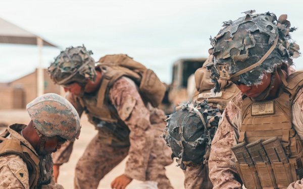 2nd Battalion 1st Marines conduct live-fire mortar range