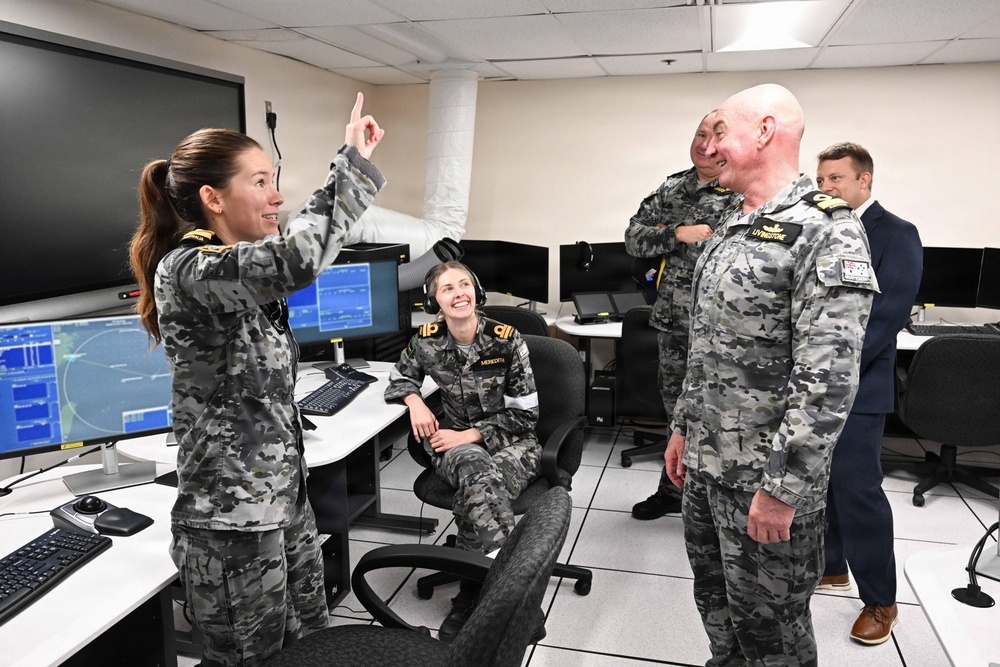 Commodore (0-7) Edward Seymour, Director General Maritime Surface and Above Water Combat, Royal Australian Navy (RAN), visit to SCSTC HQ/SCSTC ATRC