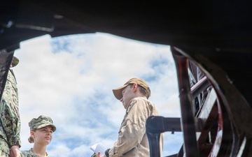 U.S. Naval Academy Midshipmen Visit USS Springfield (SSN 761)