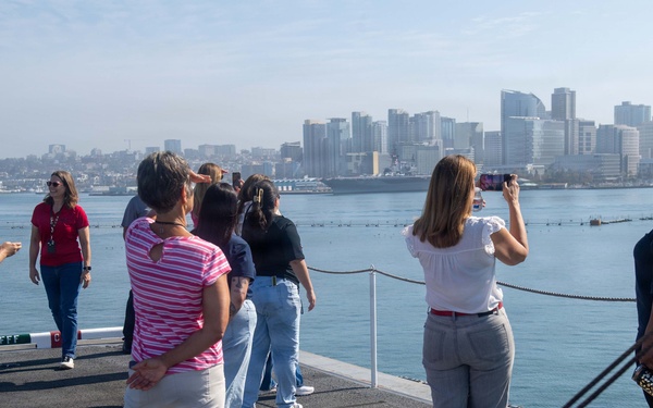 FRCSW Human Capital Team Gains Firsthand Perspective Aboard USS Theodore Roosevelt