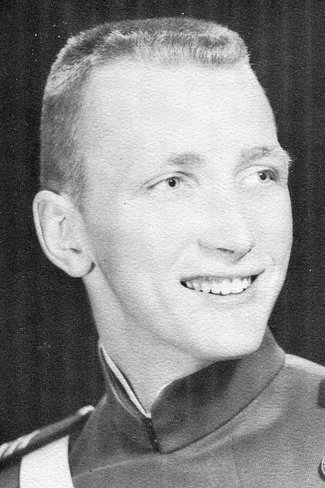 Academy dedicates Rokke Drive in honor of former Dean