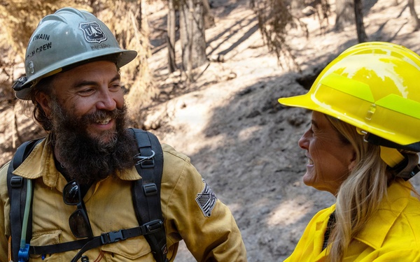 National Fire Leadership Visit Little Giant Fire