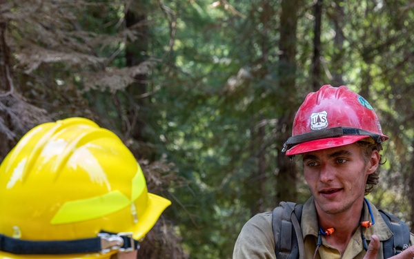 National Fire Leadership Visit Little Giant Fire
