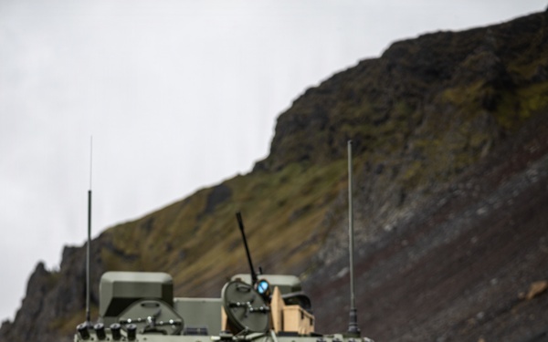 U.S. Marines, Norwegian Home Guard Conduct Joint Displacement in Jan Mayen