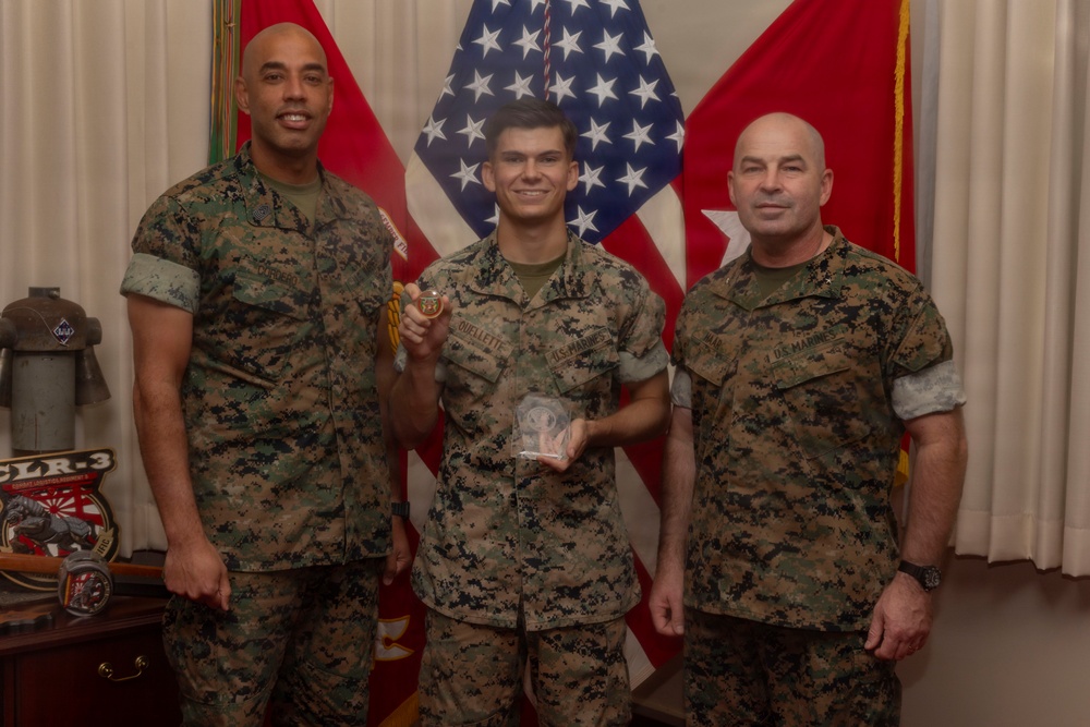 3rd MLG CG awards quarterly recognition to Marines, Sailors
