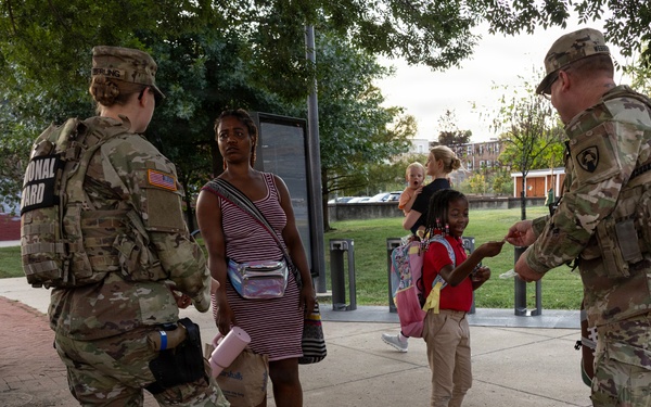 JTF-DC Iowa National Guard Soldiers connect with D.C. community